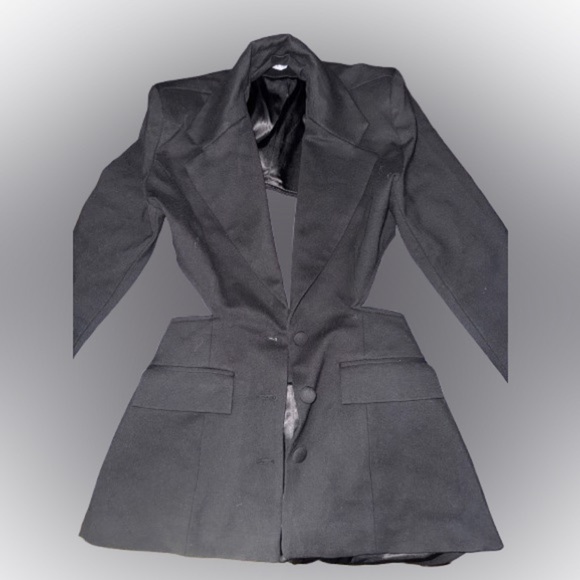 AKIRA Jackets & Blazers - AKIRA Classic Black Blazer